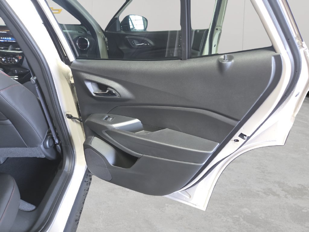 New 2026 Chevrolet Trax RS w/ Driver Confidence Package FWD image 46