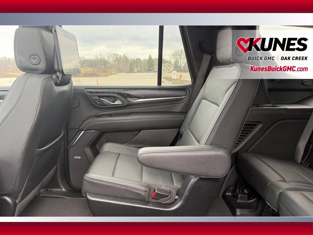 Used 2024 GMC Yukon Denali w/ Advanced Technology Package AWD/4WD image 9