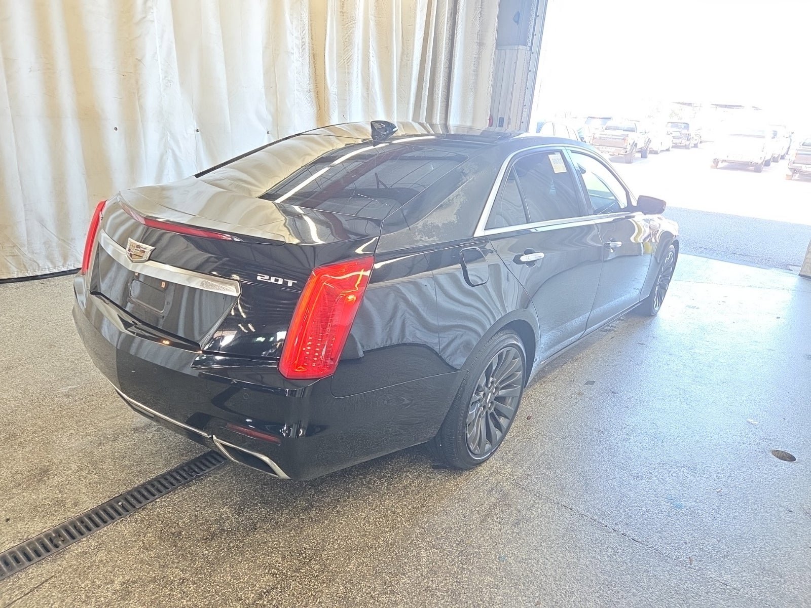 Used 2016 Cadillac CTS Luxury w/ Black Chrome Package image 7