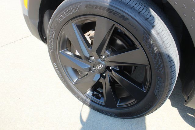Used 2024 Hyundai Santa Cruz Night image 3
