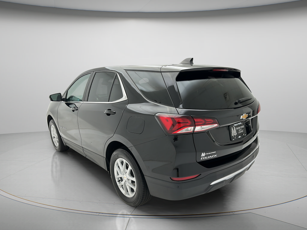 Used 2023 Chevrolet Equinox LT AWD/4WD image 5