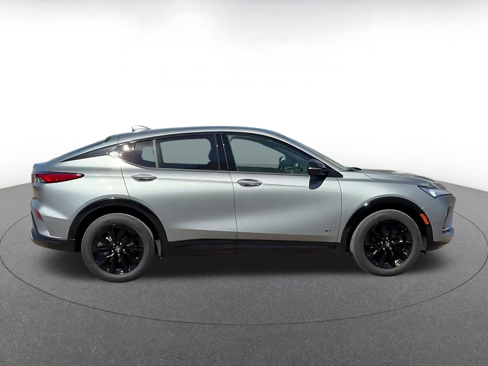 Used 2025 Buick Envista Sport Touring image 15