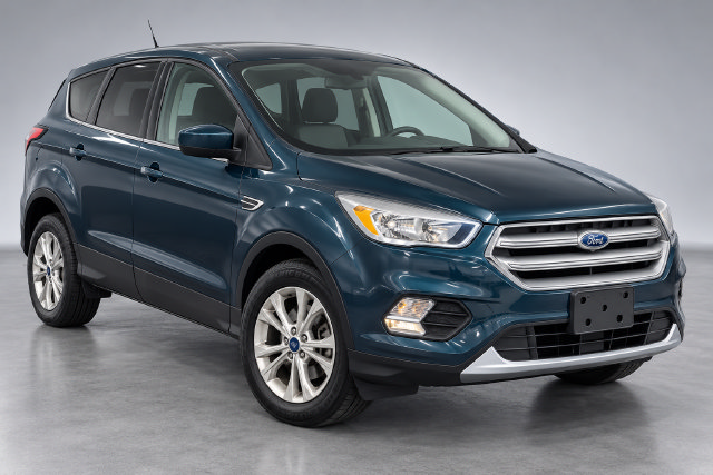 Used 2019 Ford Escape SE AWD/4WD image 3