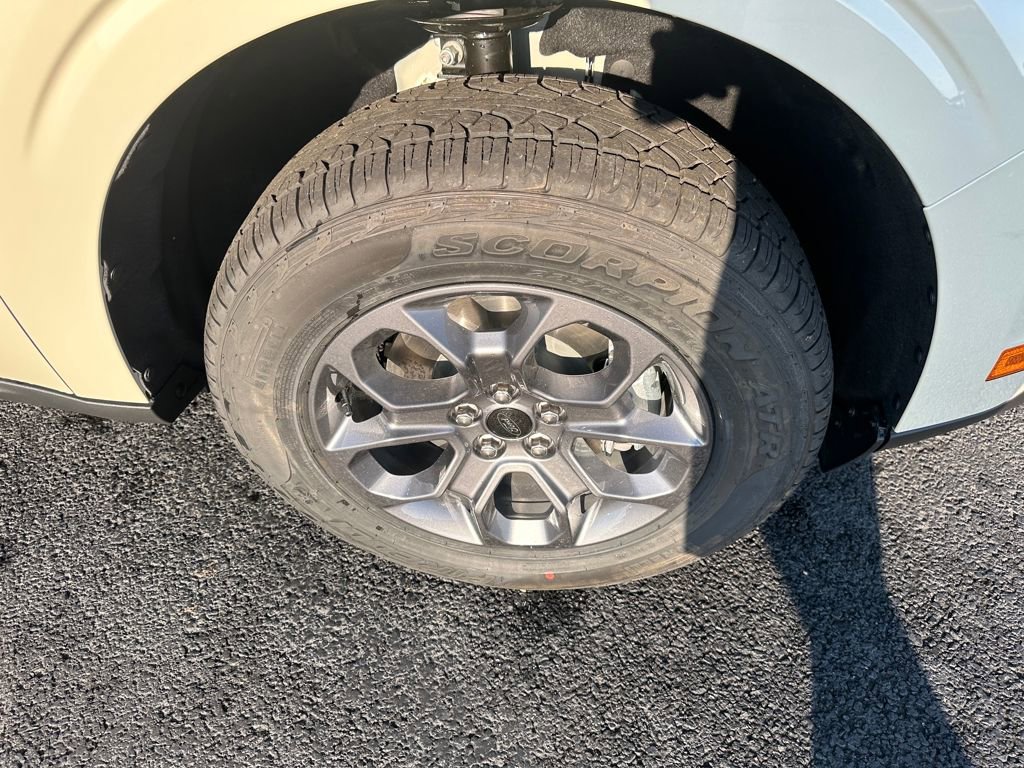 New 2025 Ford Maverick XLT w/ XLT Luxury Package image 24