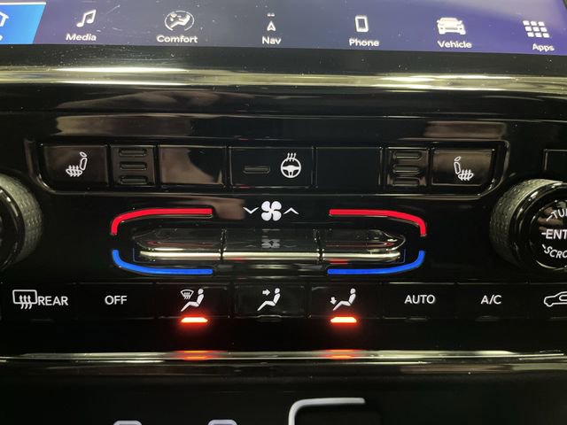 Used 2023 Jeep Grand Cherokee L Limited image 8