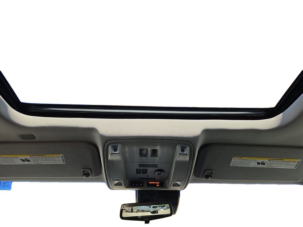 Used 2019 Cadillac Escalade Luxury w/ Escalade Sport Edition AWD/4WD image 14