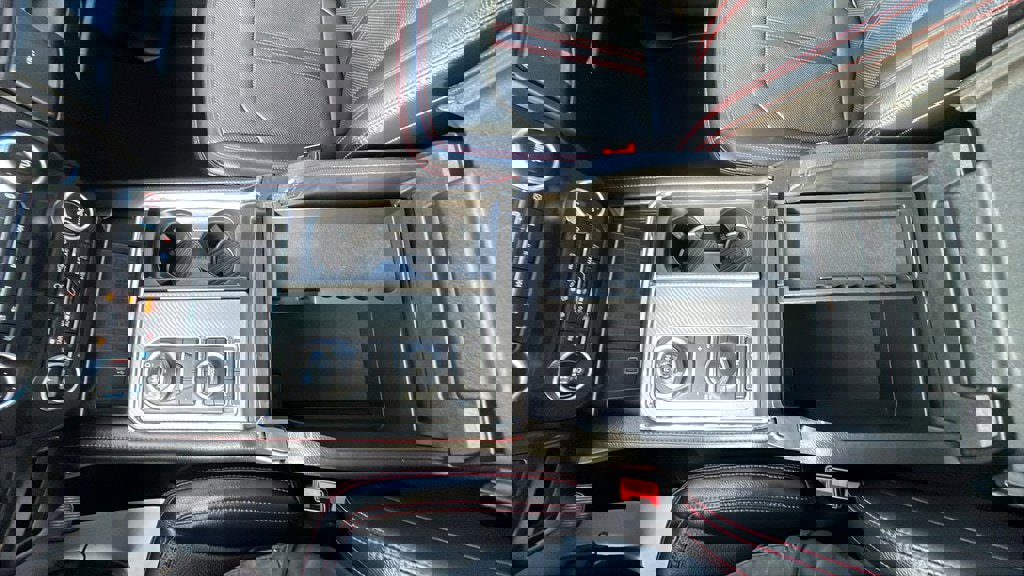 Used 2021 Ford Expedition Limited image 13