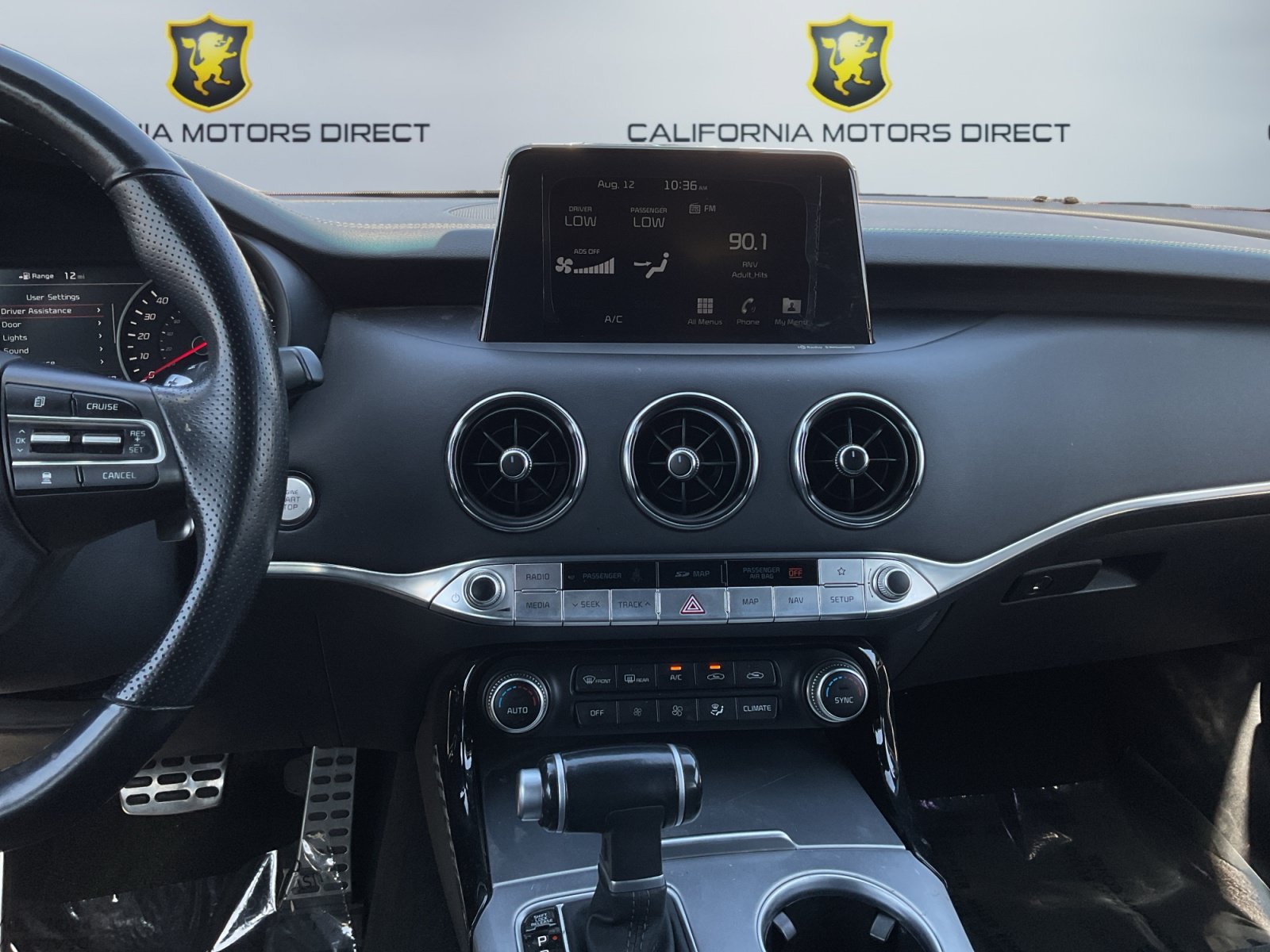 Used 2020 Kia Stinger GT1 RWD image 13