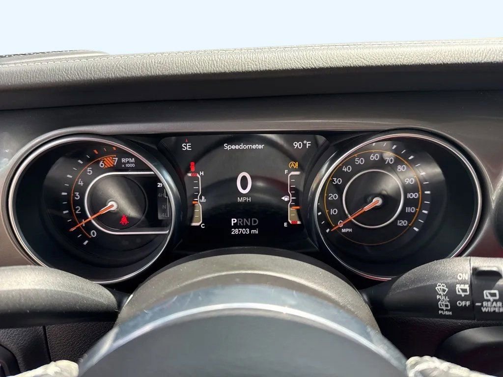 Used 2021 Jeep Wrangler Unlimited Sahara AWD/4WD image 16