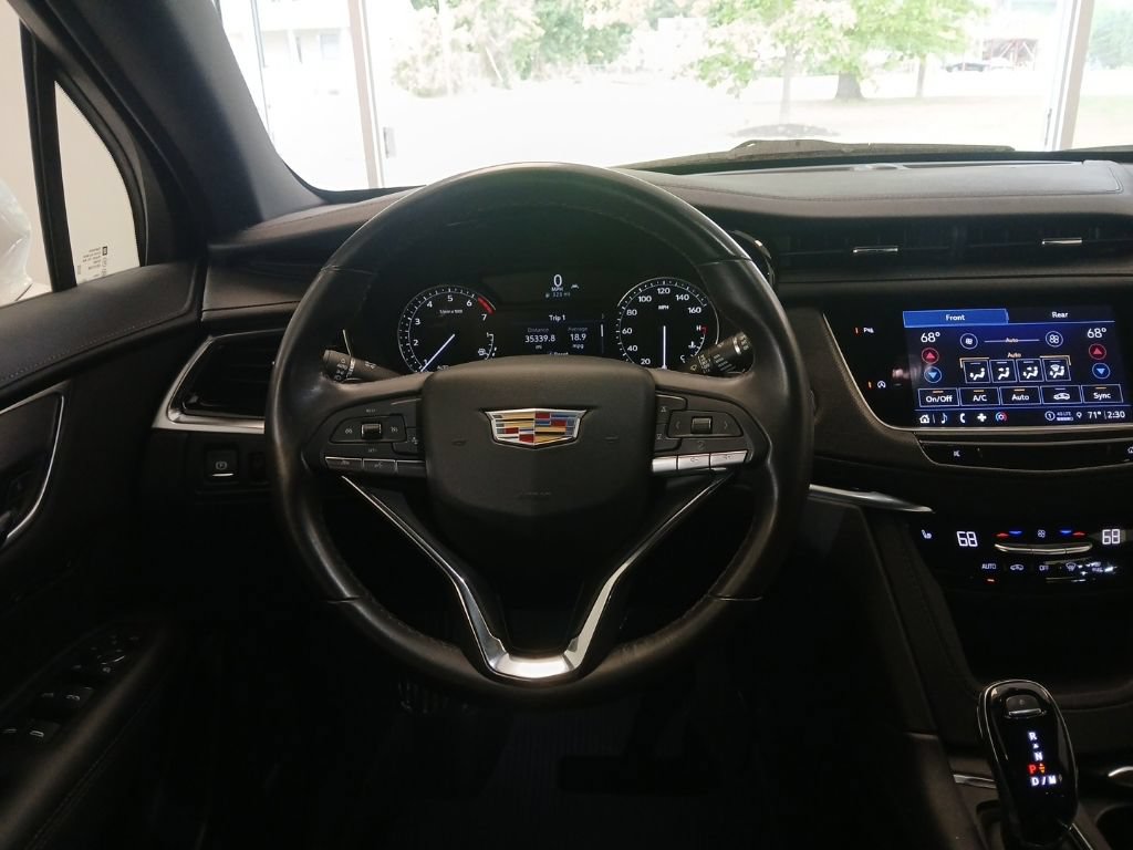 Used 2024 Cadillac XT6 Luxury AWD/4WD image 19