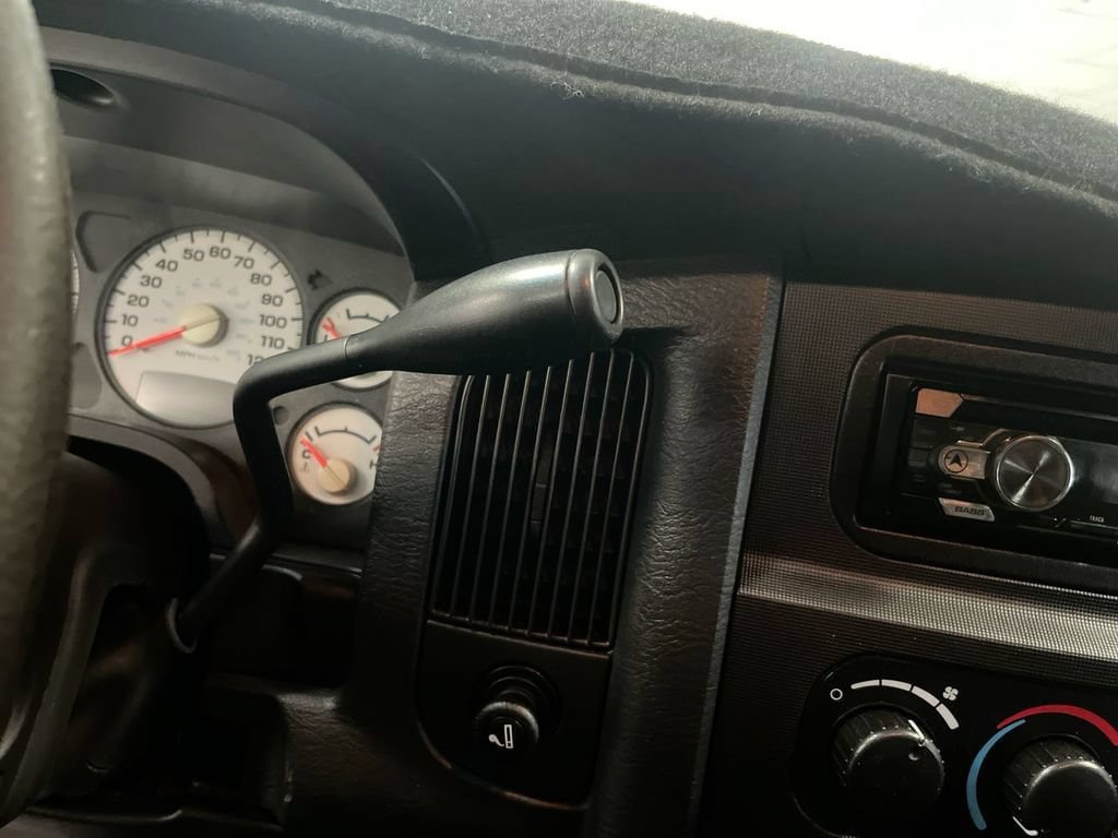 Used 2003 Dodge Ram 1500 Truck SLT AWD/4WD image 19