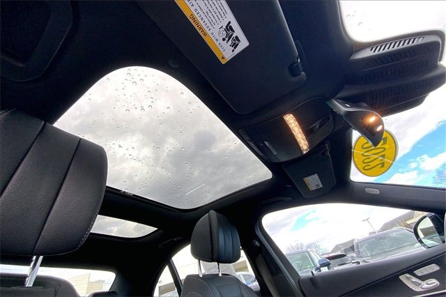 Certified 2022 Mercedes-Benz E 350 4MATIC Sedan image 11