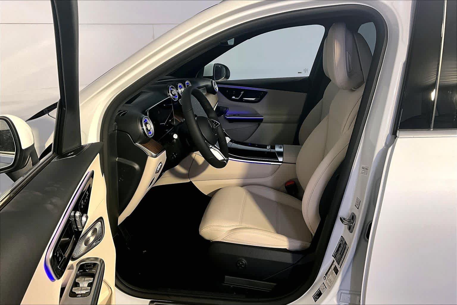 New 2026 Mercedes-Benz GLC 300 4MATIC image 13