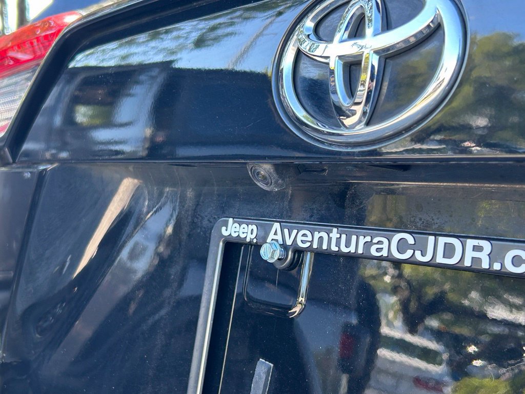 Used 2021 Toyota RAV4 XLE w/ Convenience Package FWD image 38