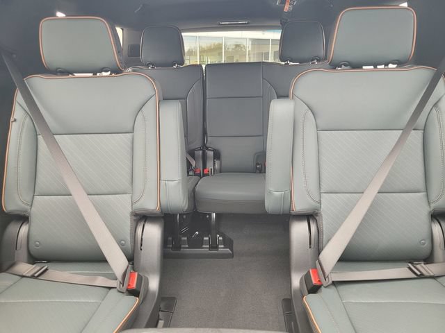 New 2026 GMC Yukon XL AT4 w/ AT4 Premium Package AWD/4WD image 20