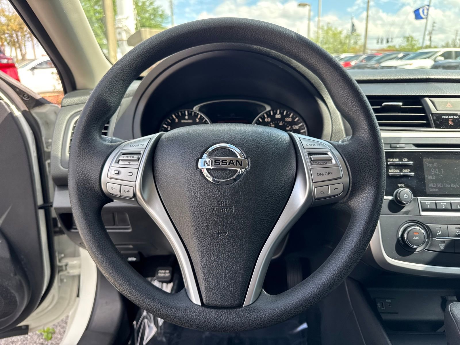 Used 2018 Nissan Altima 2.5 S w/ S Convenience Package image 13