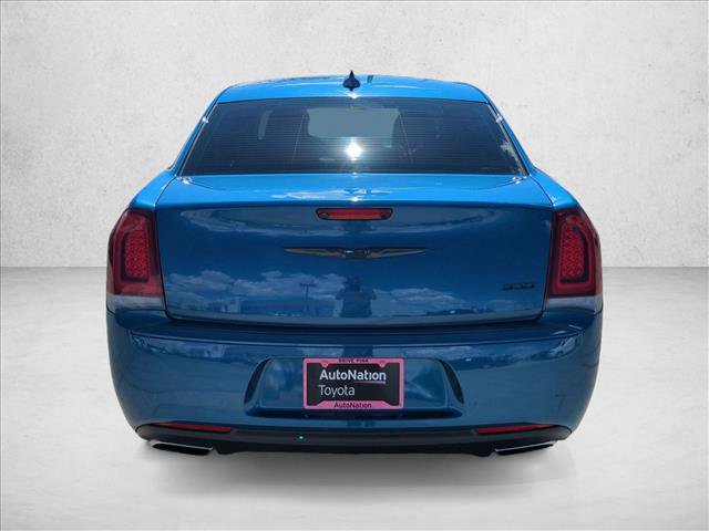 Used 2023 Chrysler 300 Touring w/ Sport Appearance Package RWD image 7