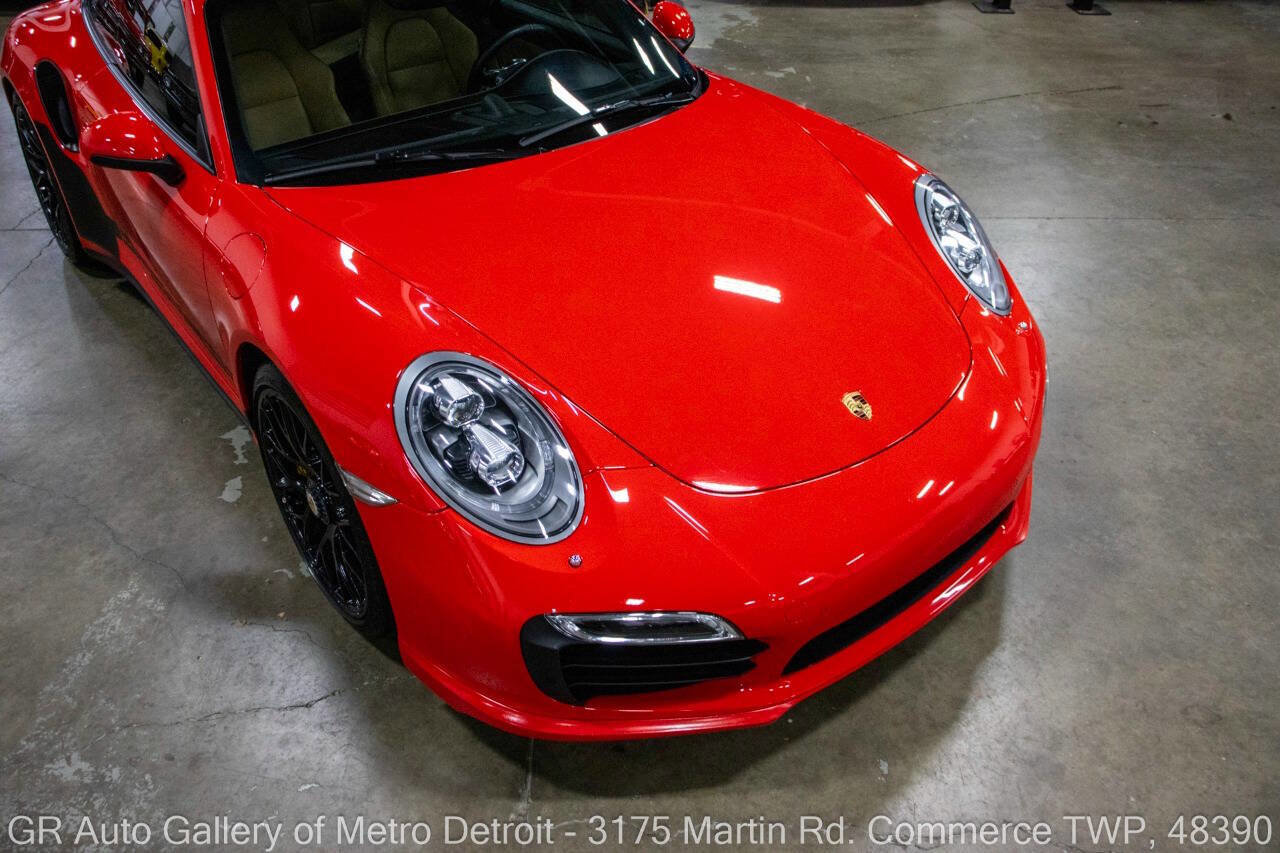 Used 2014 Porsche 911 Turbo S image 13