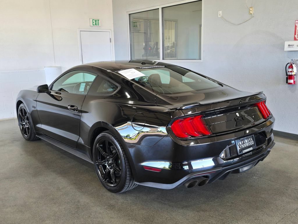 Used 2018 Ford Mustang GT Premium w/ Black Accent Package RWD image 6