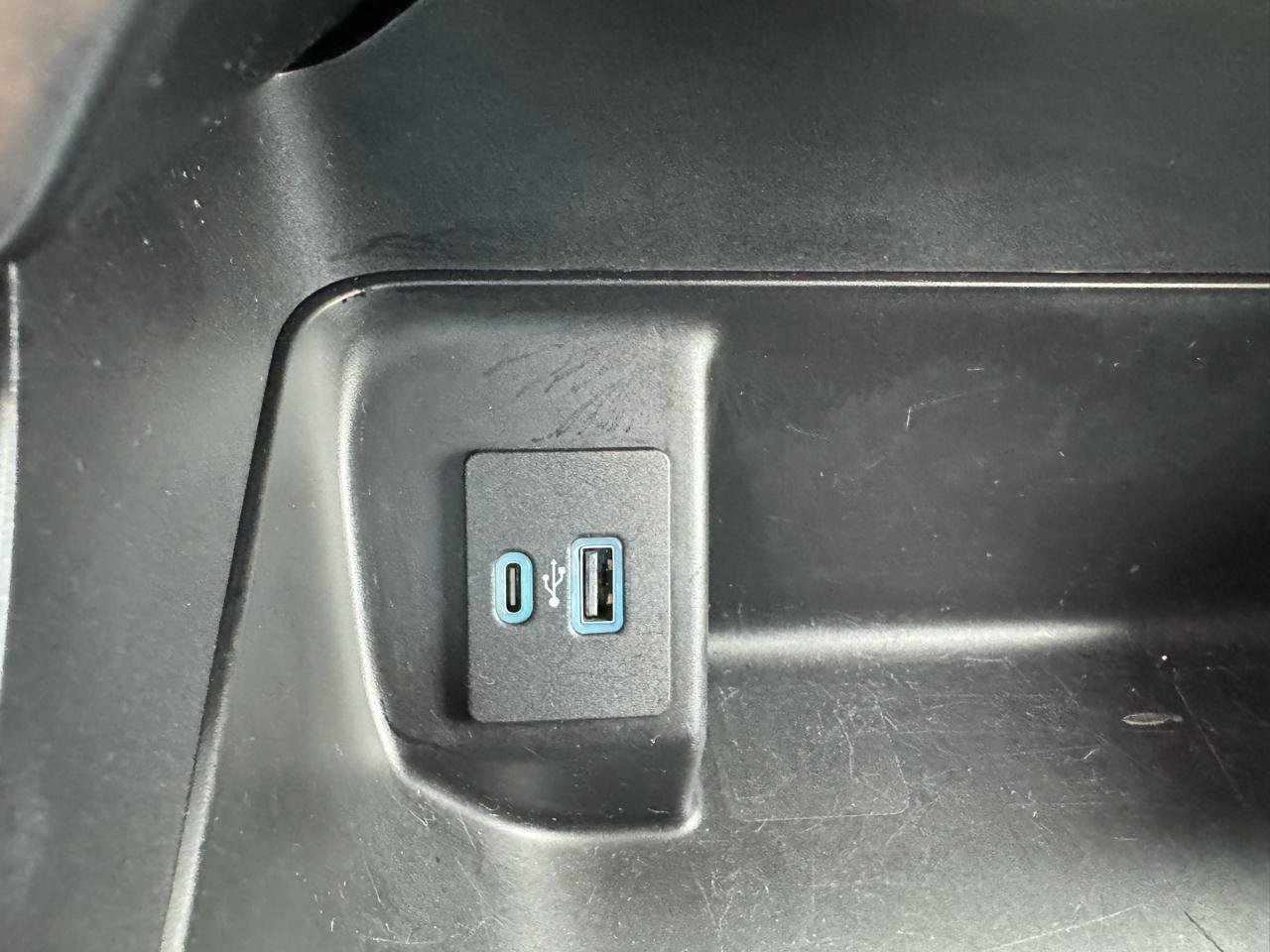 Used 2022 Ford F150 XLT w/ Equipment Group 302A High image 26