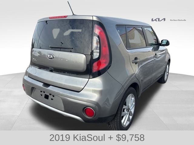 Used 2019 Kia Soul + image 8