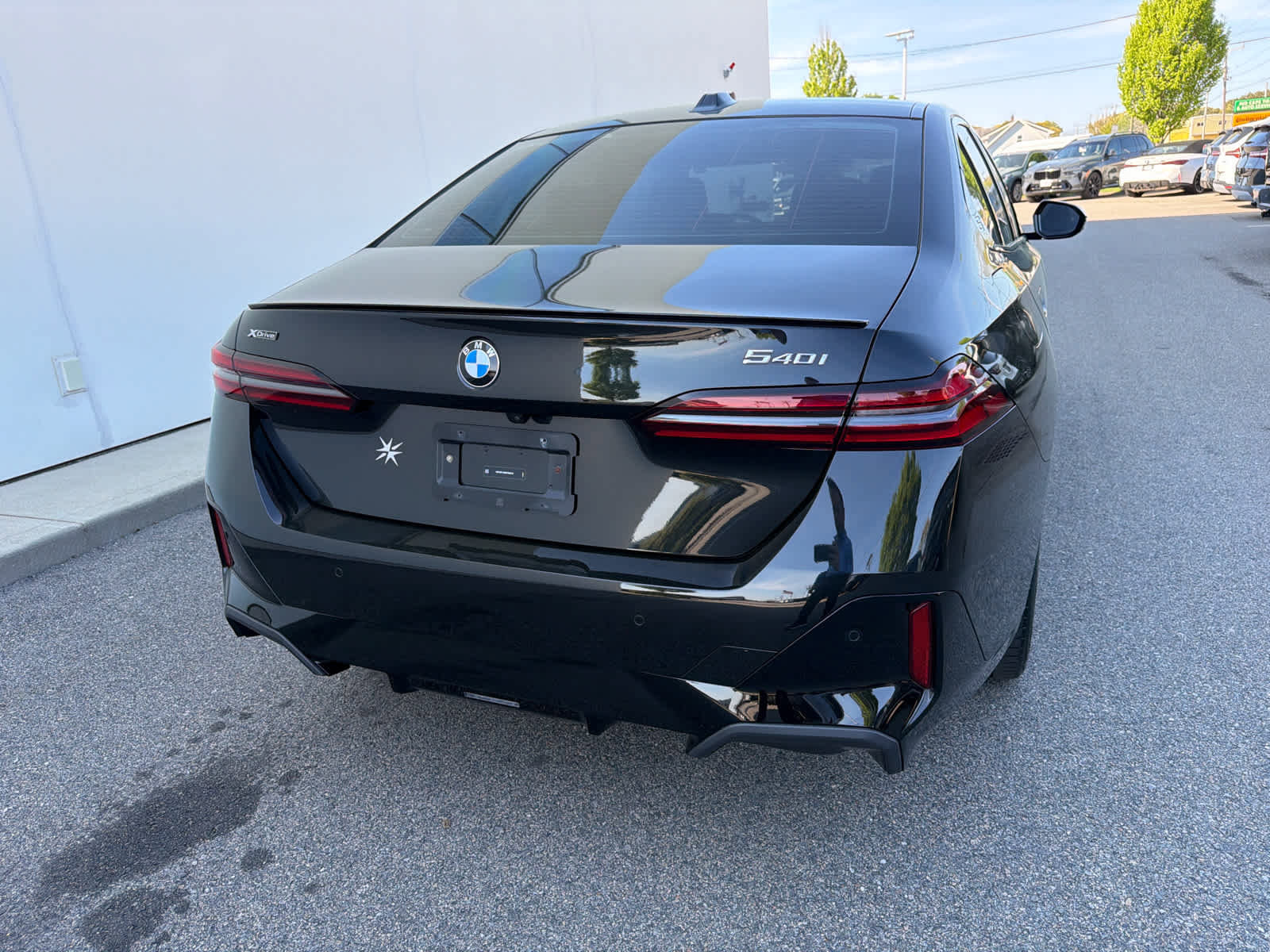 Certified 2024 BMW 540i xDrive w/ Premium Package AWD/4WD image 9
