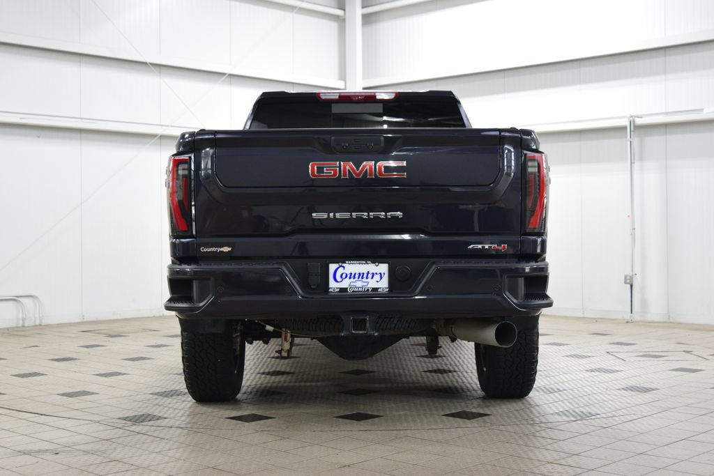 Used 2024 GMC Sierra 2500 AT4 w/ AT4 Premium Plus Package AWD/4WD image 7