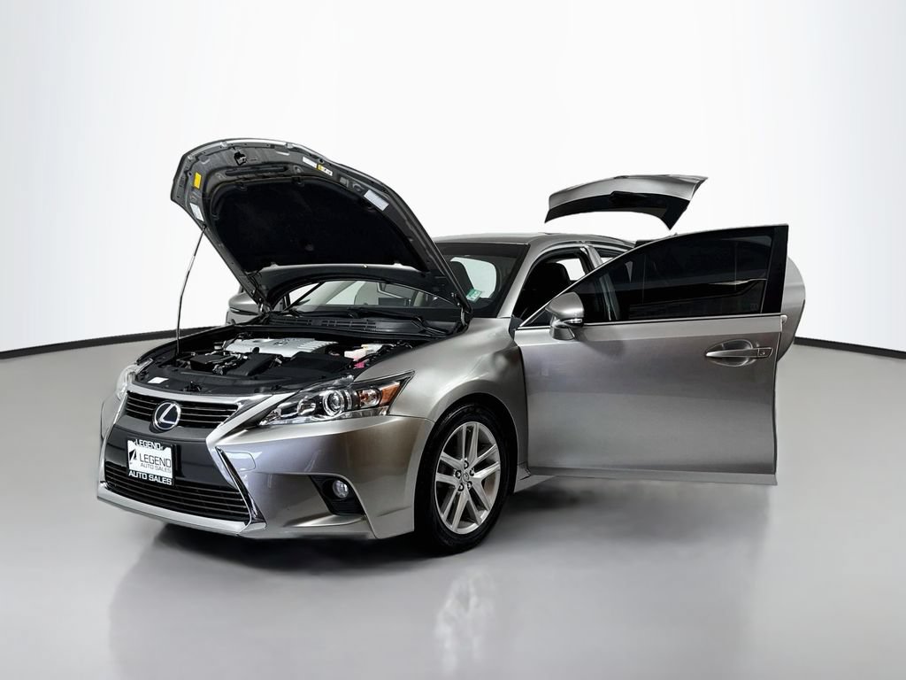 Used 2017 Lexus CT 200h FWD image 19