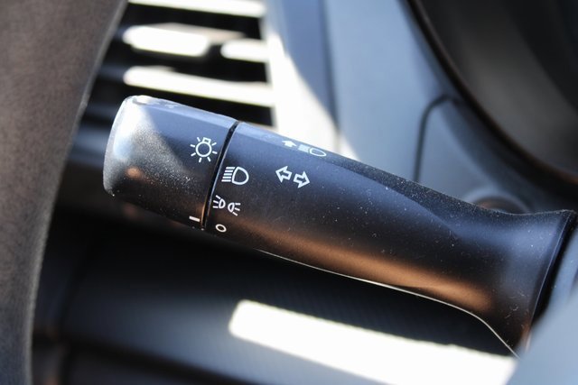 Used 2017 Subaru Impreza 2.0i image 31