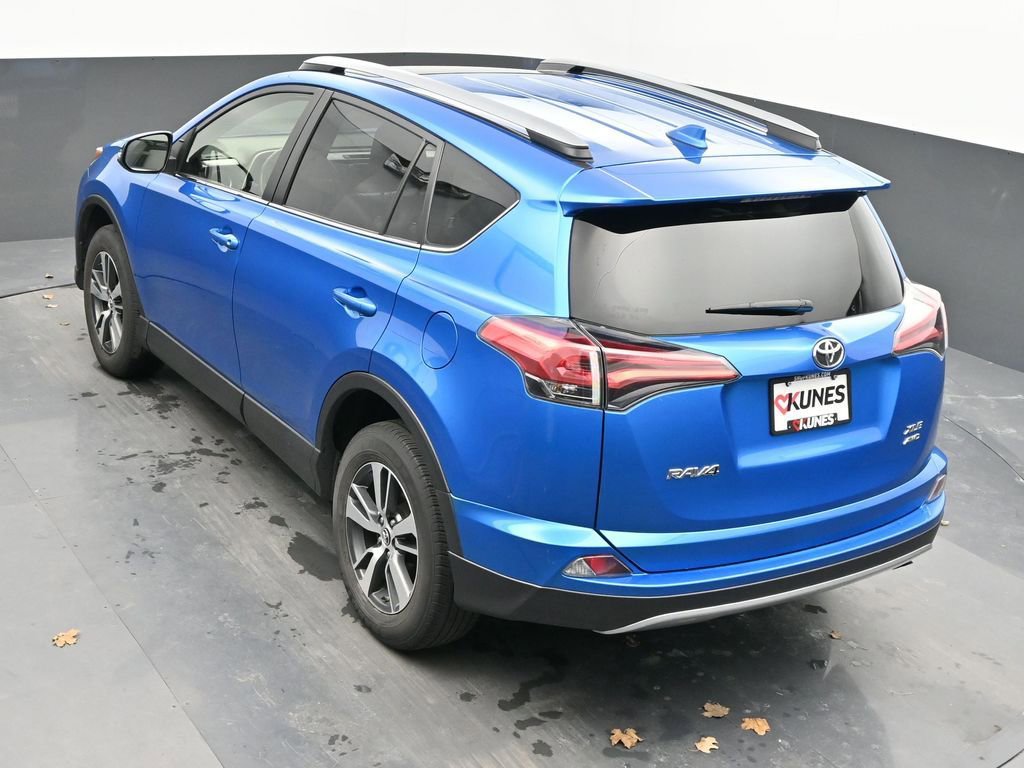 Used 2018 Toyota RAV4 XLE image 40