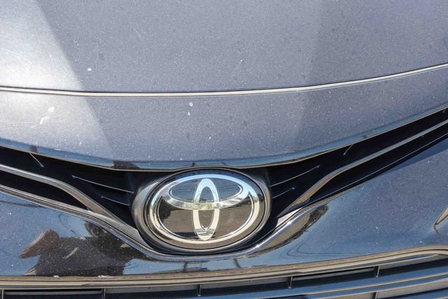 Used 2022 Toyota Camry LE w/ Carpet Mat Package (TMS) FWD image 6
