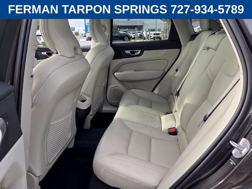 Certified 2024 Volvo XC60 B5 Plus w/ Protection Package Premier AWD/4WD image 12