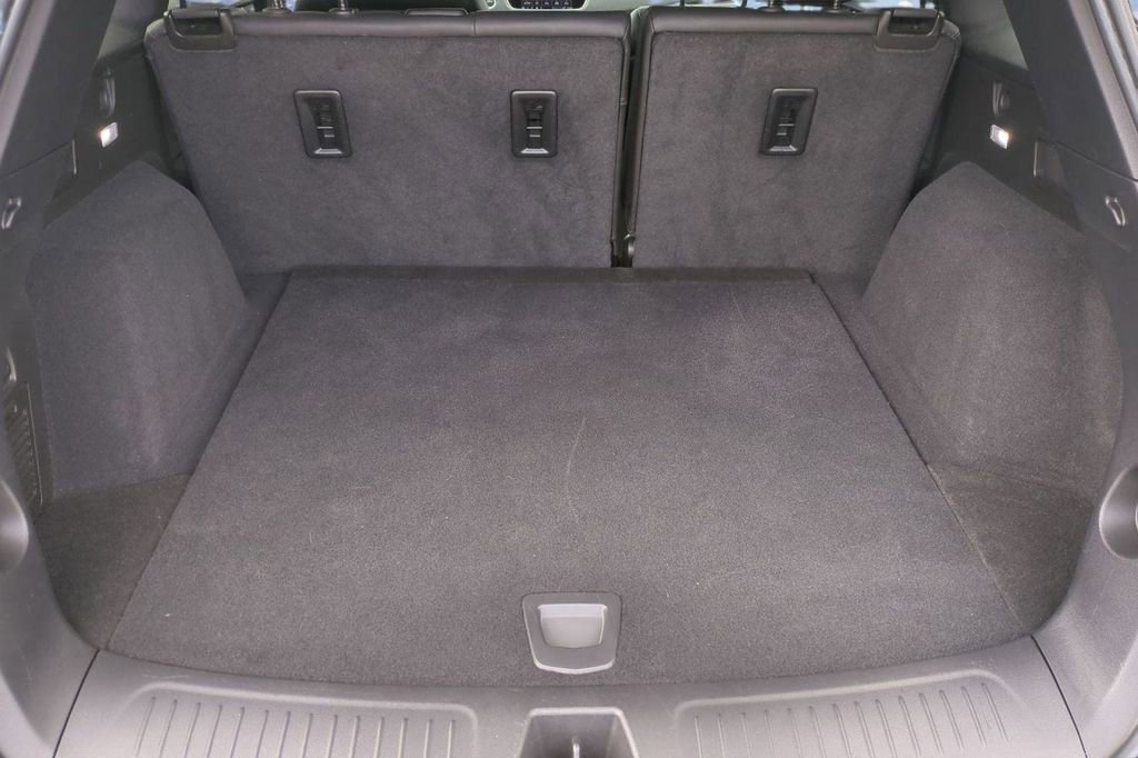 Certified 2023 Cadillac XT5 Luxury image 18