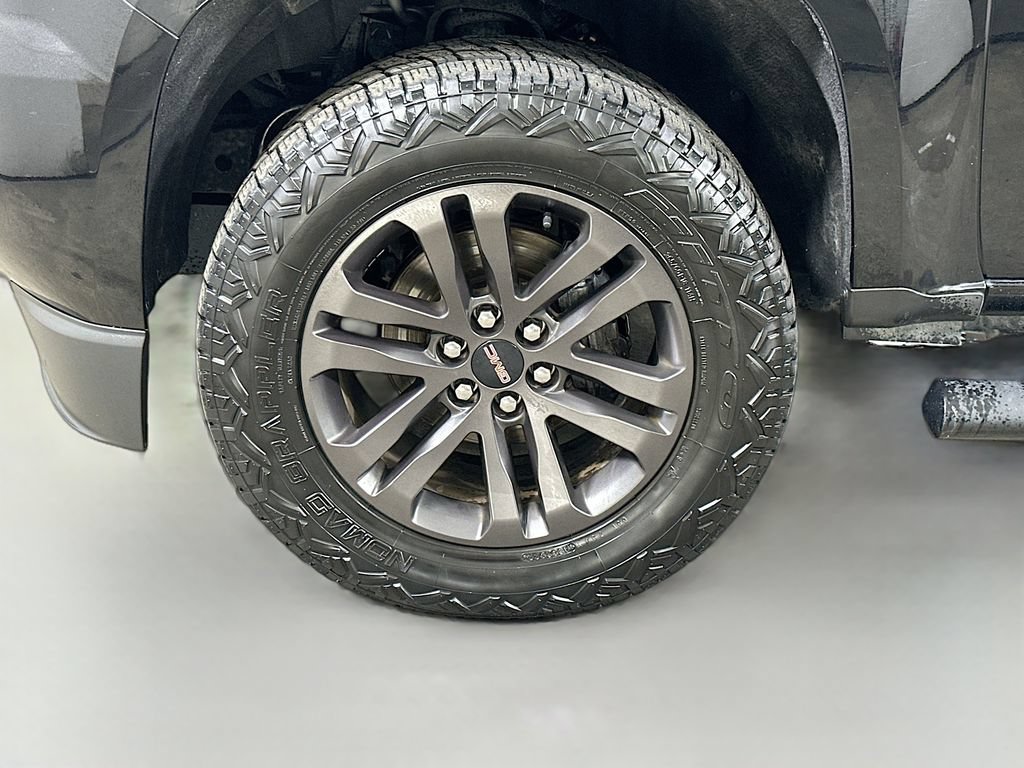 Used 2019 GMC Canyon SLE w/ Elevation Edition RWD image 7