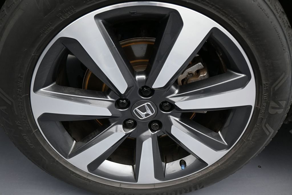 Used 2024 Honda Pilot Touring image 49