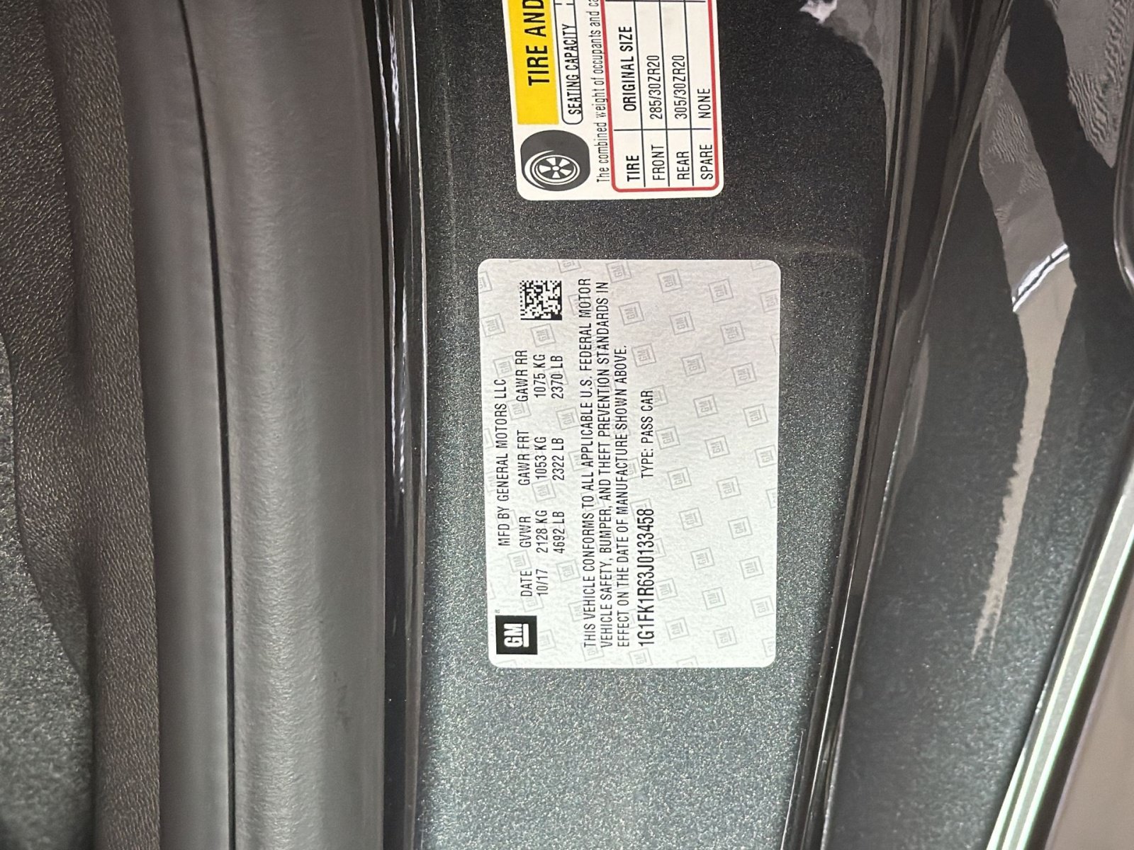 Used 2018 Chevrolet Camaro ZL1 RWD image 27