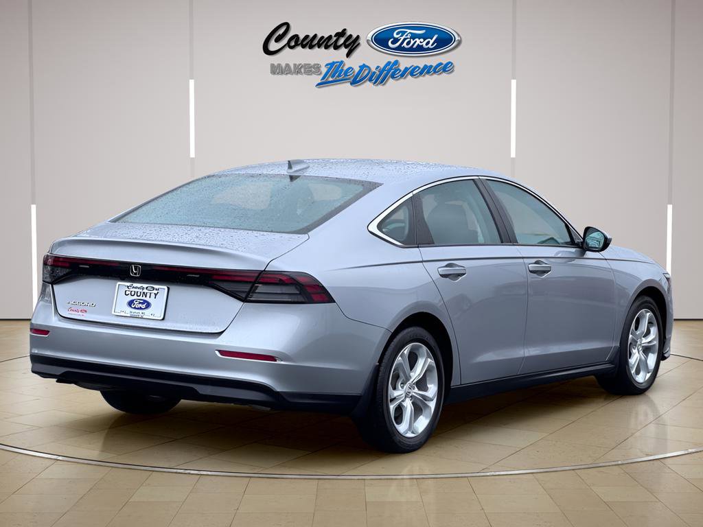 Used 2023 Honda Accord LX image 23