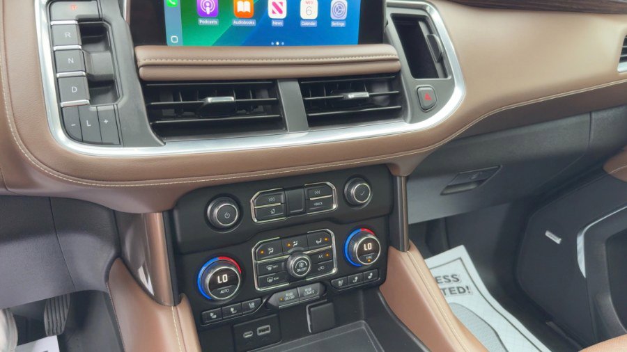 Used 2021 Chevrolet Tahoe High Country w/ Premium Package image 23