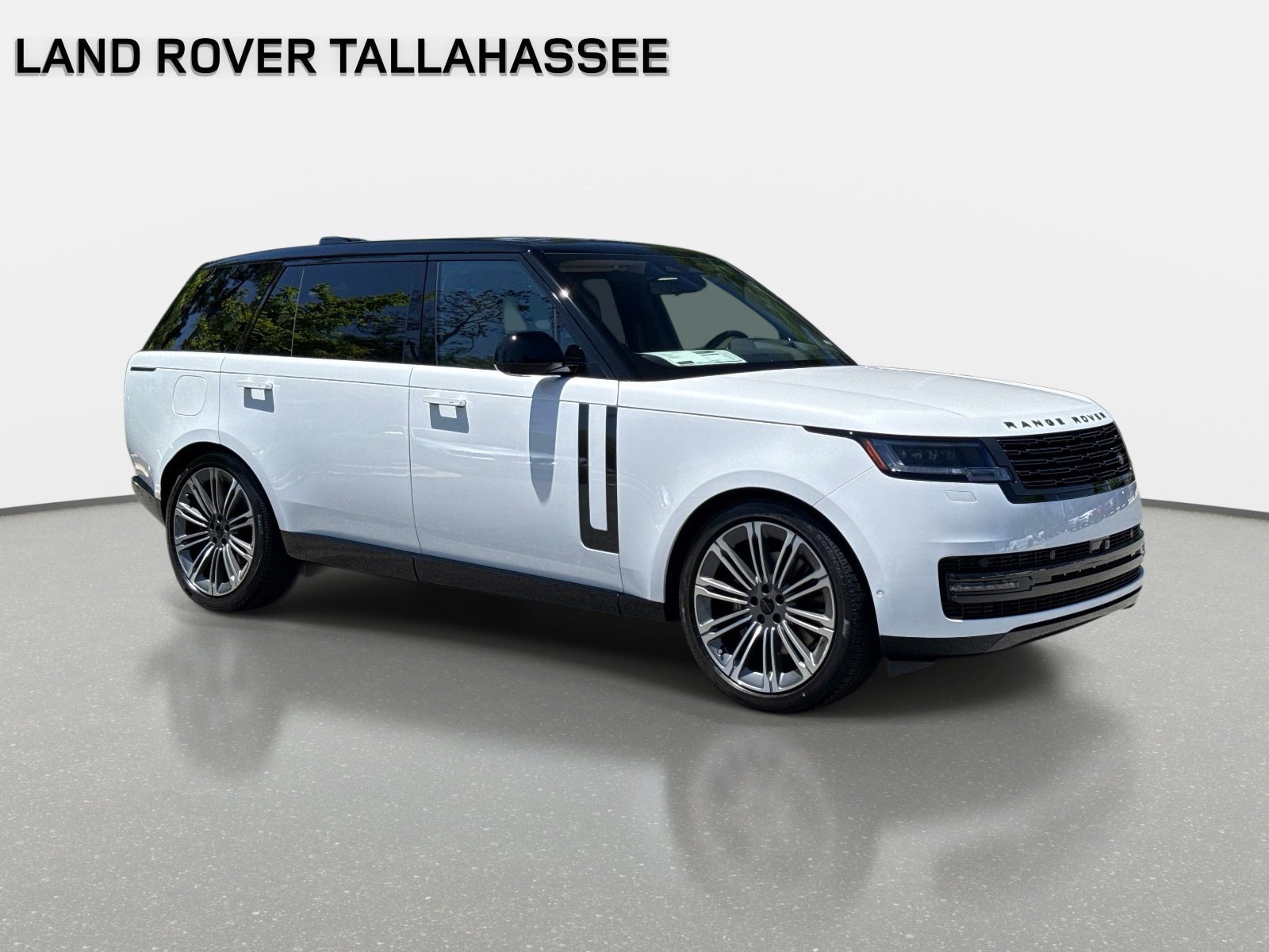 New 2026 Land Rover Range Rover Long Wheelbase SE AWD/4WD image 3