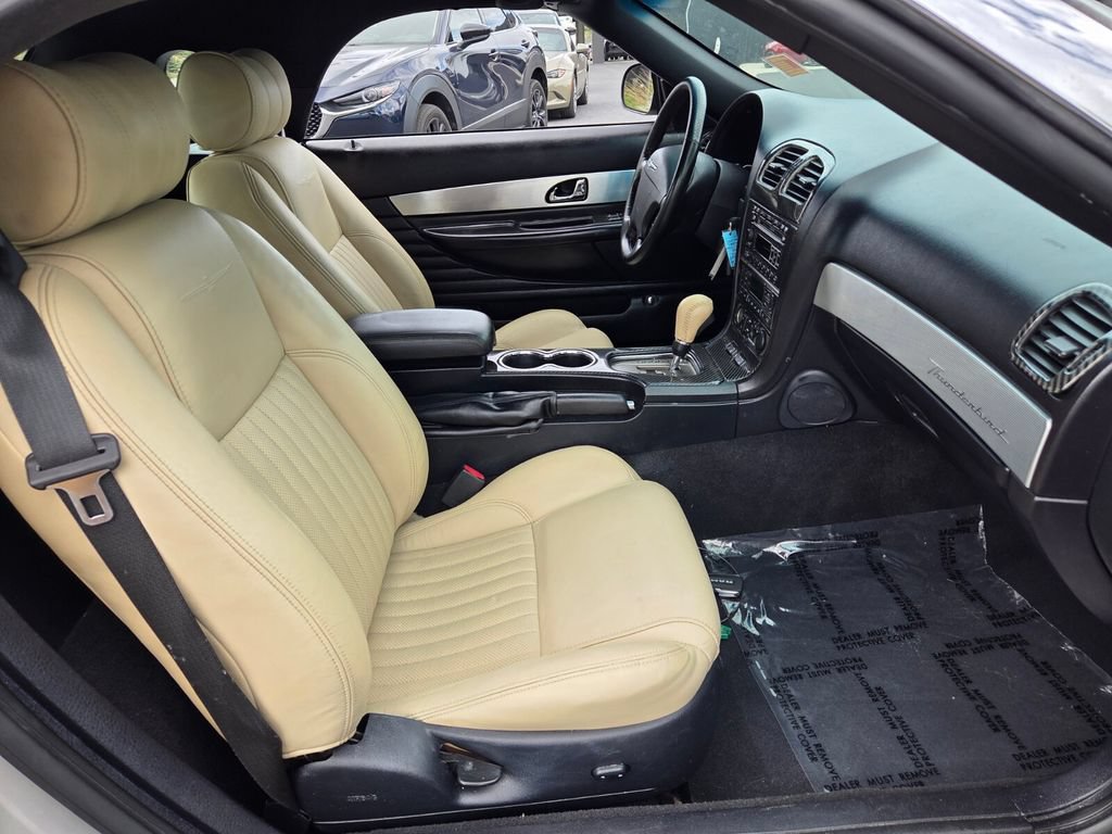 Used 2004 Ford Thunderbird RWD image 12
