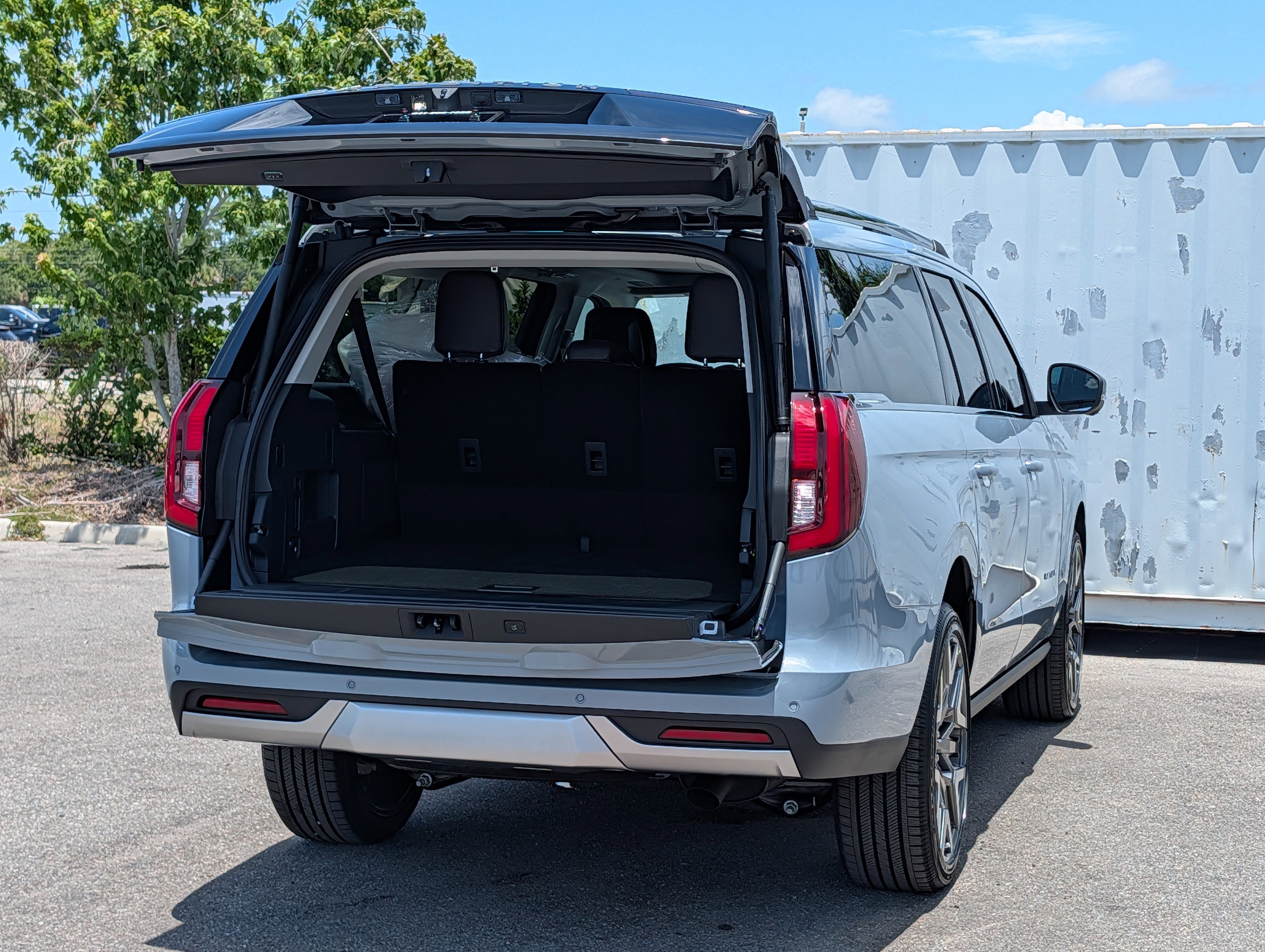 New 2026 Ford Expedition Max Platinum AWD/4WD image 17