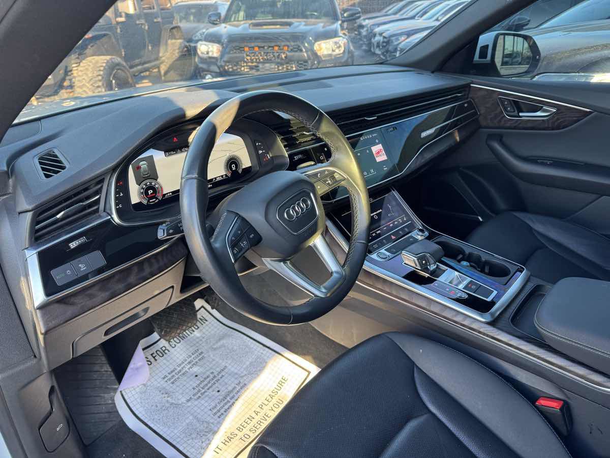 Used 2021 Audi Q8 Premium Plus AWD/4WD image 11