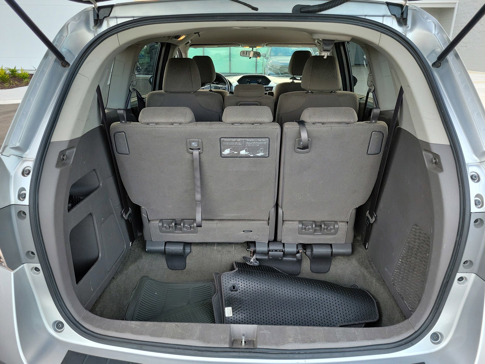 Used 2014 Honda Odyssey EX image 31