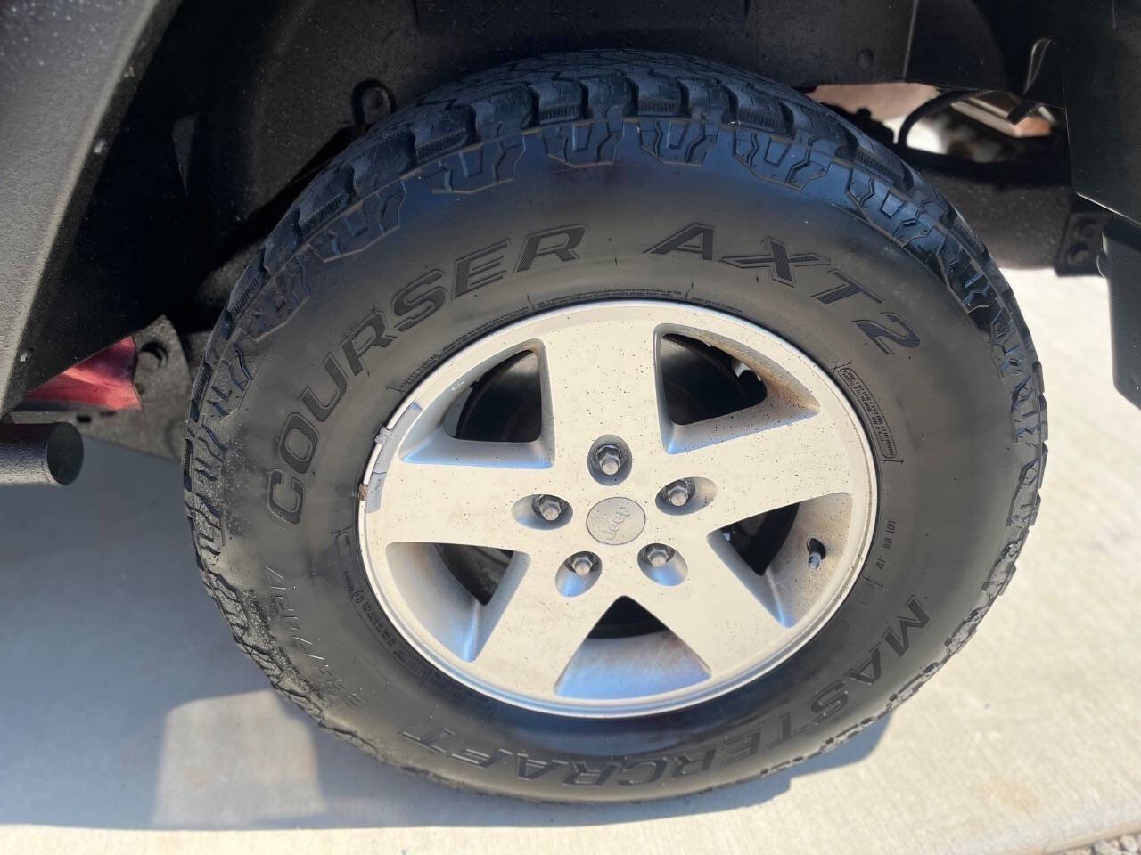Used 2011 Jeep Wrangler Unlimited Sport AWD/4WD image 13
