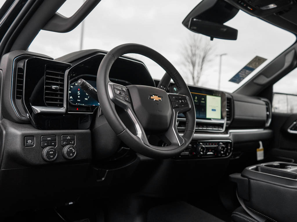 New 2026 Chevrolet Silverado 1500 LT image 17