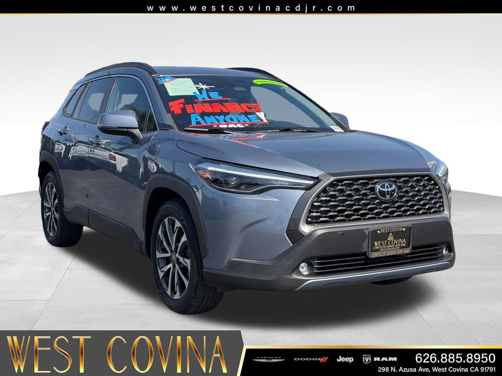 Used 2023 Toyota Corolla Cross XLE w/ Convenience Package
