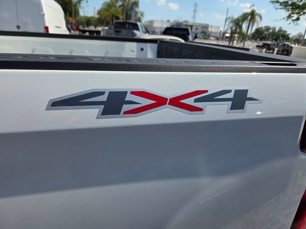 Certified 2023 Chevrolet Silverado 1500 LT AWD/4WD image 11