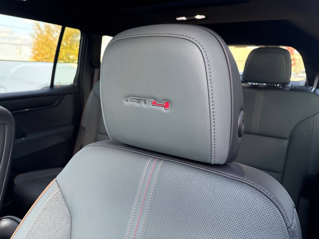 New 2026 GMC Acadia AT4 w/ Super Cruise Package AWD/4WD image 17