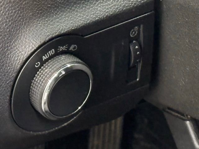 Used 2015 Chevrolet Camaro LS RWD image 12