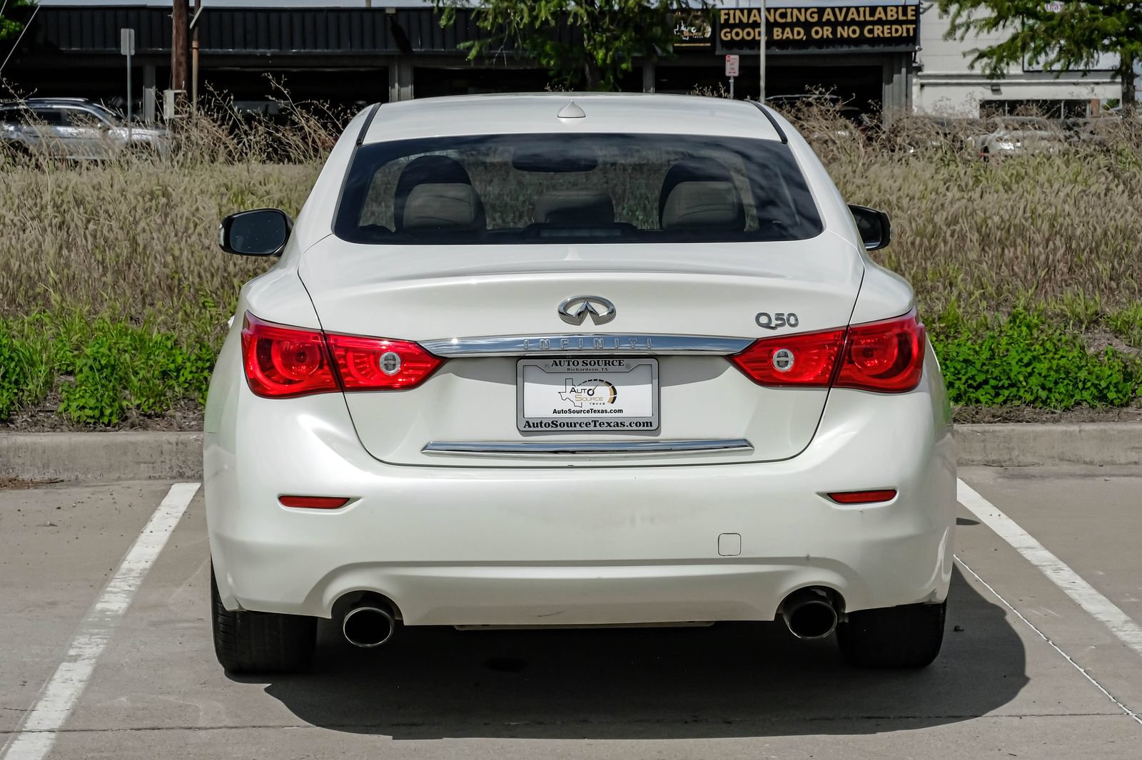 Used 2016 INFINITI Q50 3.0t Premium w/ Cargo Package RWD image 13